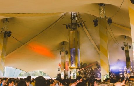 Intent_Large_scale_structures_stretch_tent_rig_30_x_40_tent_with_mirrored_interior_shot_lovebox_festival (1)